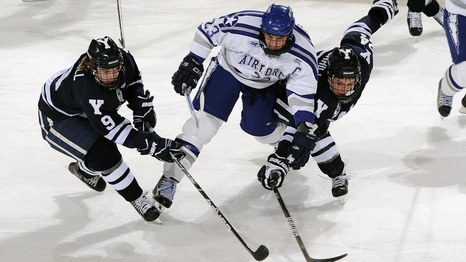 乒乓球战术讲解:瑞典团队的快速反击策略,曾经的瑞典乒乓球非常强大